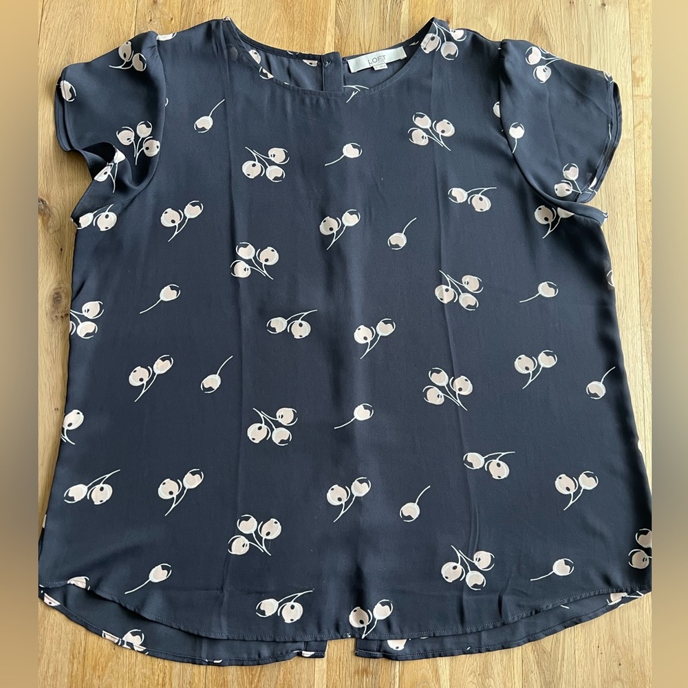 Loft XL Gray Top with Soft Pink Cherries
